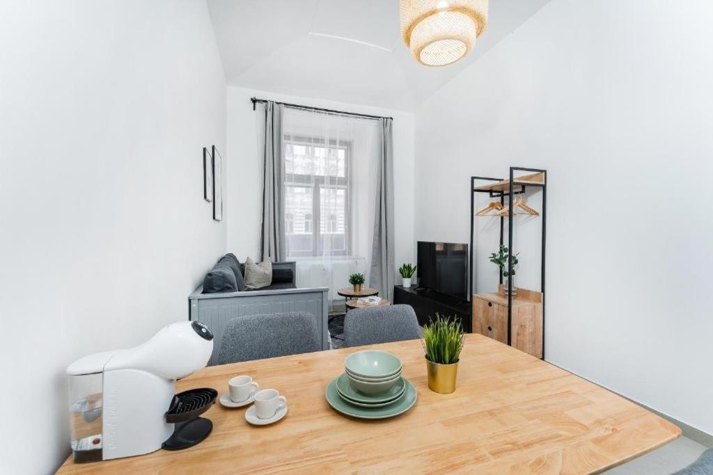 Nice Apartman In New Town Pragueアパートメント エクステリア 写真