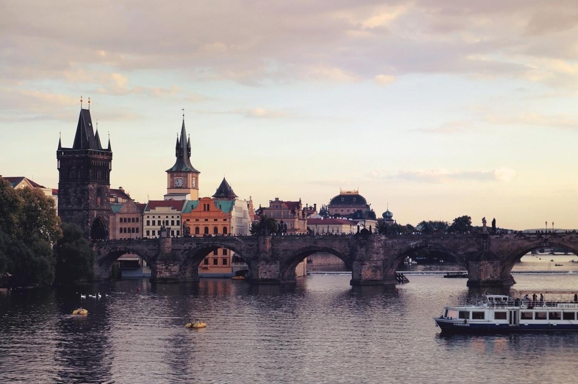 Nice Apartman In New Town Pragueアパートメント エクステリア 写真