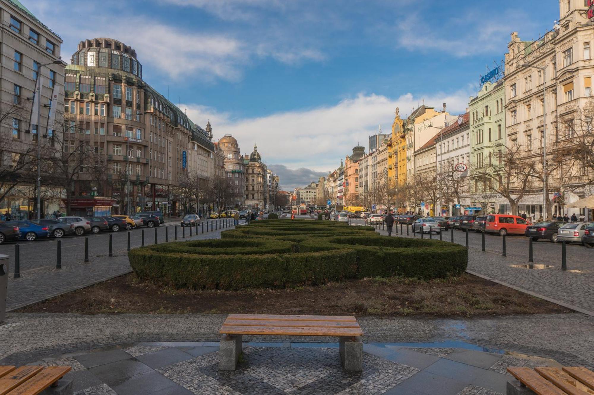Nice Apartman In New Town Pragueアパートメント エクステリア 写真